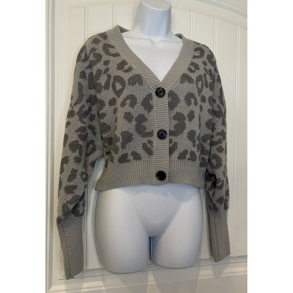 Wild‎ Fable Womens Large Cropped Button Front Cardigan long Sleeve Animal Print